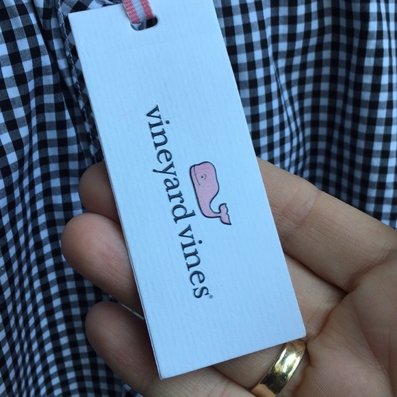 NWT Vineyard Vines top - Picture 4 of 8